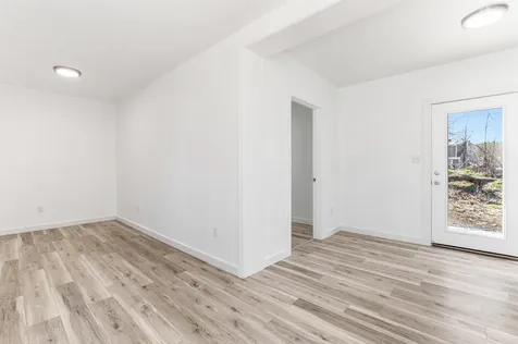 15 Highland Avenue Claremont NH 03743