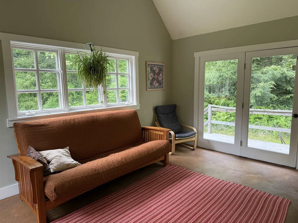 28 Greenleaf Street Brattleboro VT 05301