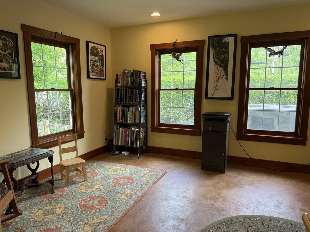 28 Greenleaf Street Brattleboro VT 05301