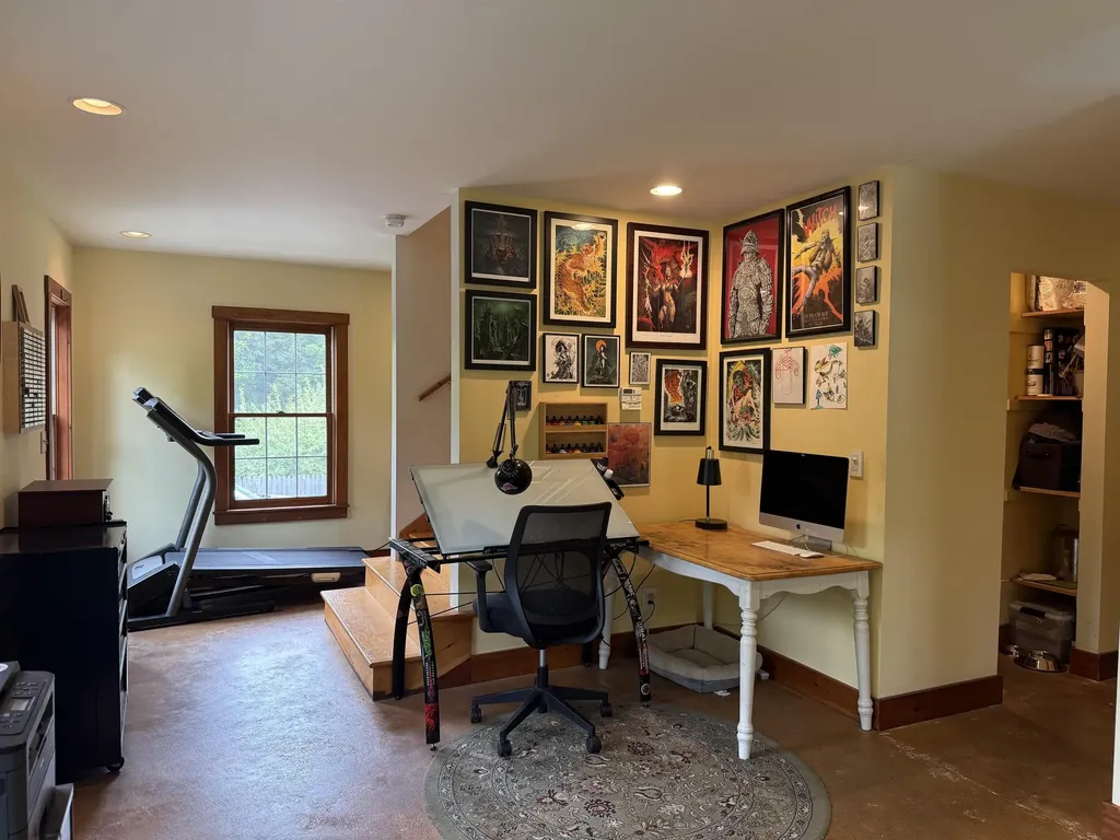 28 Greenleaf Street Brattleboro VT 05301