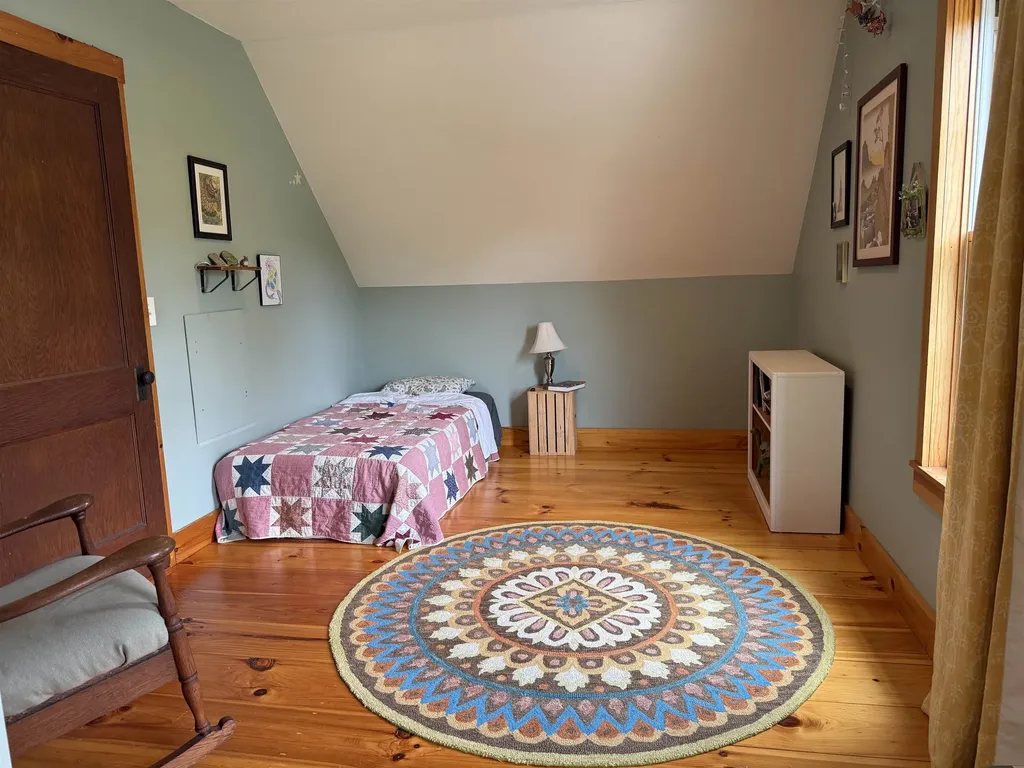 28 Greenleaf Street Brattleboro VT 05301