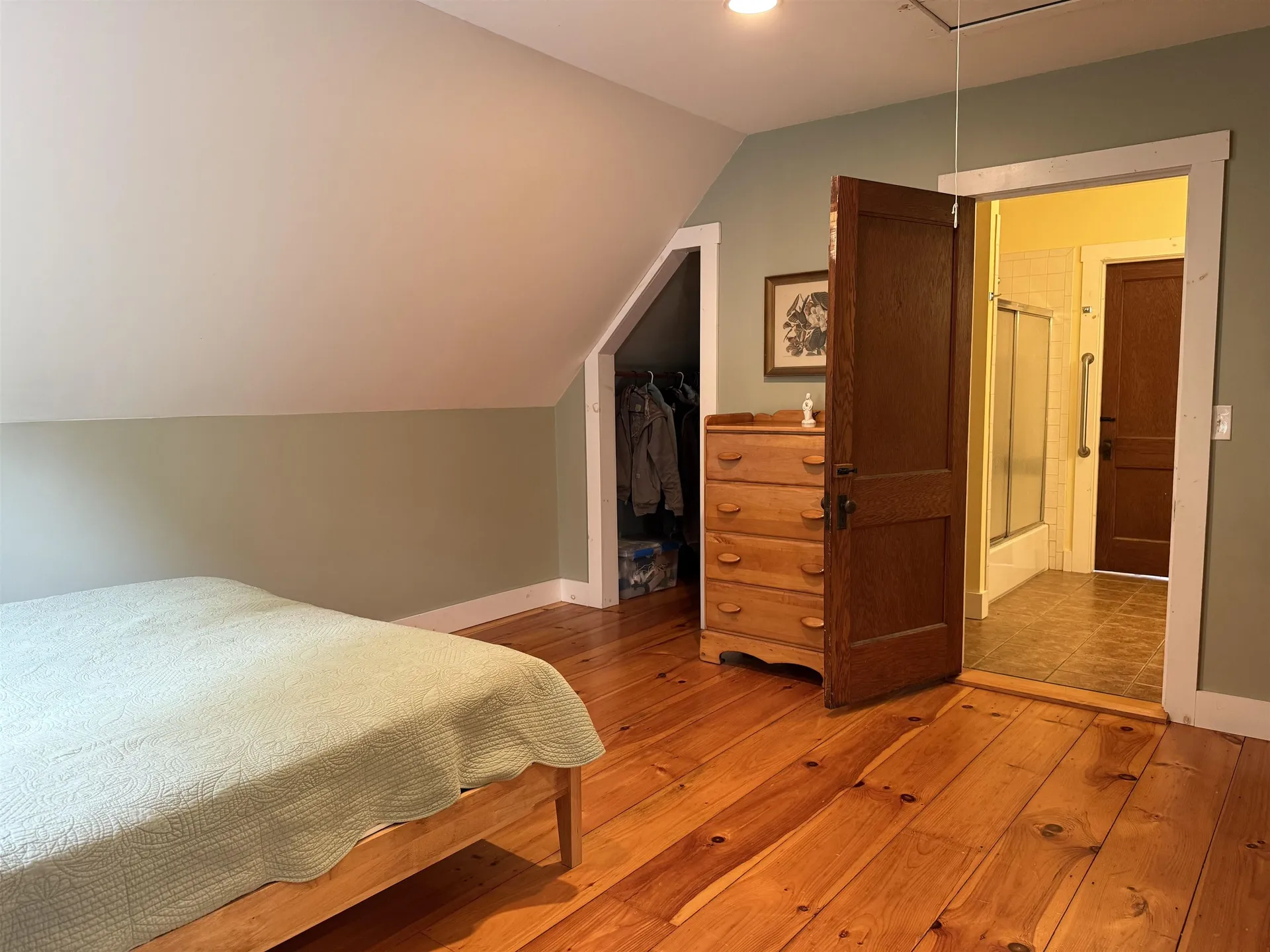 28 Greenleaf Street Brattleboro VT 05301