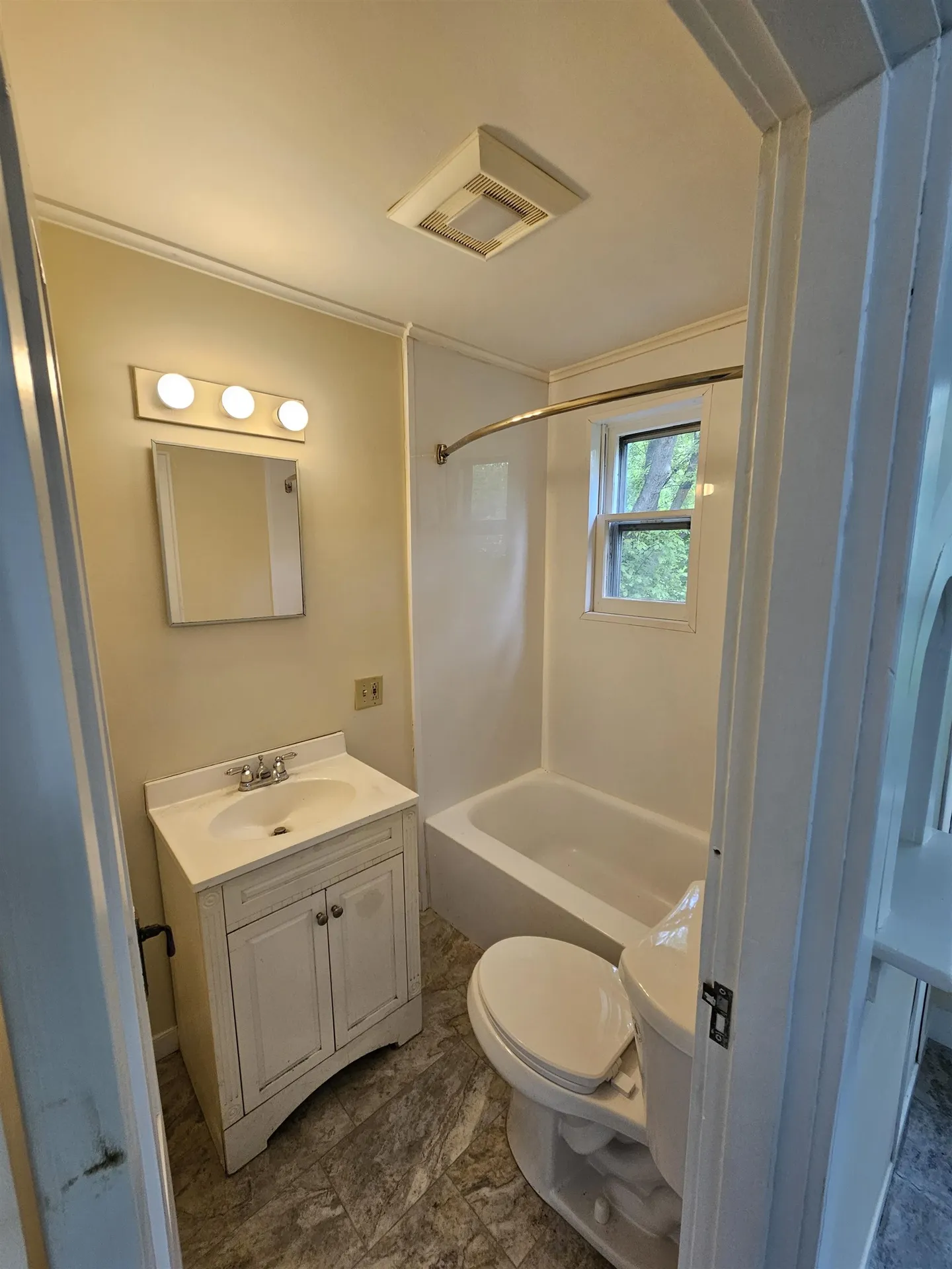 41 Court Street Middlebury VT 05753
