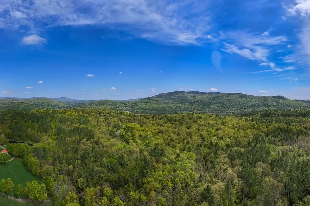 Map 7, Lot 8 Patterson Road Wilmot NH 03287