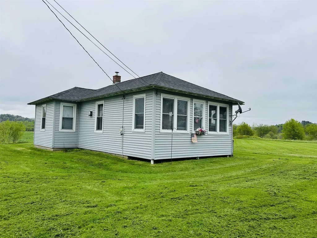 6998 River Road Lemington VT 05903