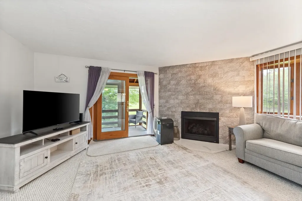 11 Village West Drive Bristol NH 03222