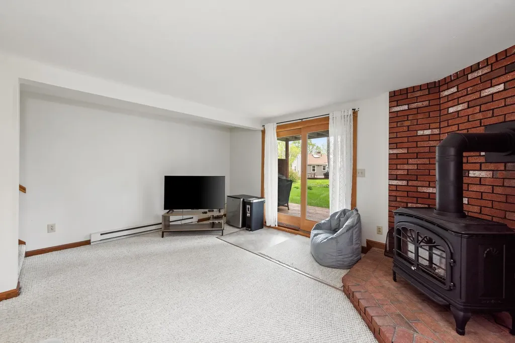 11 Village West Drive Bristol NH 03222