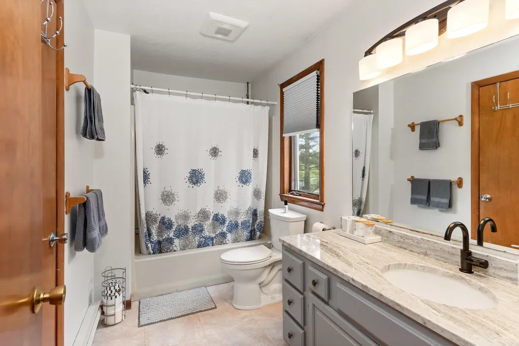 11 Village West Drive Bristol NH 03222