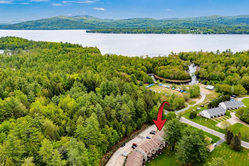 11 Village West Drive Bristol NH 03222