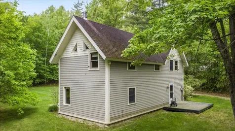 379 Swallow Hill Road Pownal VT 05261