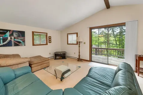 21 Valley Road Tuftonboro NH 03816