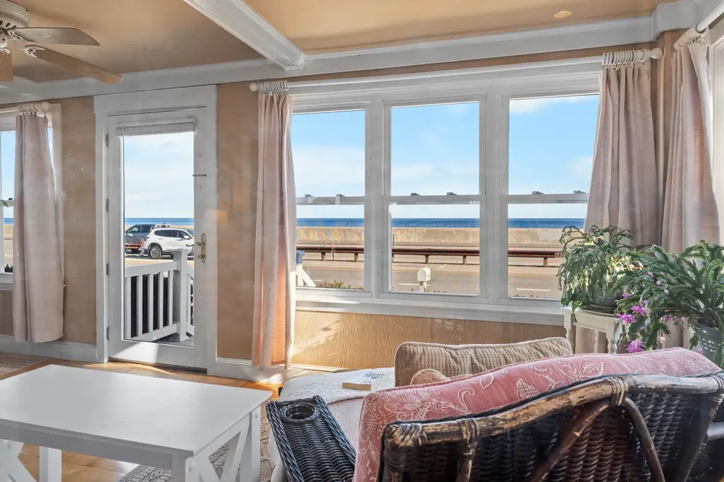 745 Ocean Boulevard Hampton NH 03842