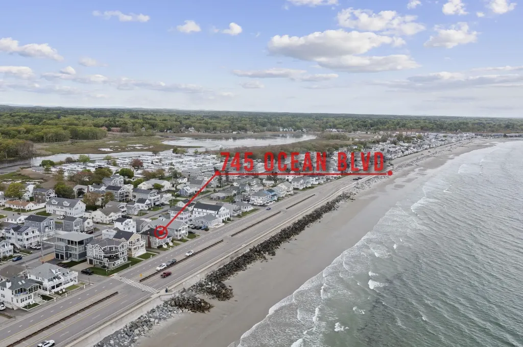 745 Ocean Boulevard Hampton NH 03842