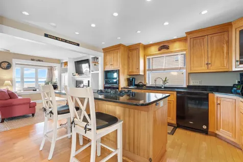 745 Ocean Boulevard Hampton NH 03842