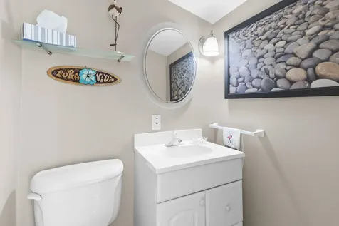 745 Ocean Boulevard Hampton NH 03842