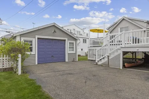 745 Ocean Boulevard Hampton NH 03842