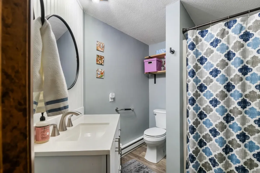 21 Pleasant Drive Grantham NH 03753