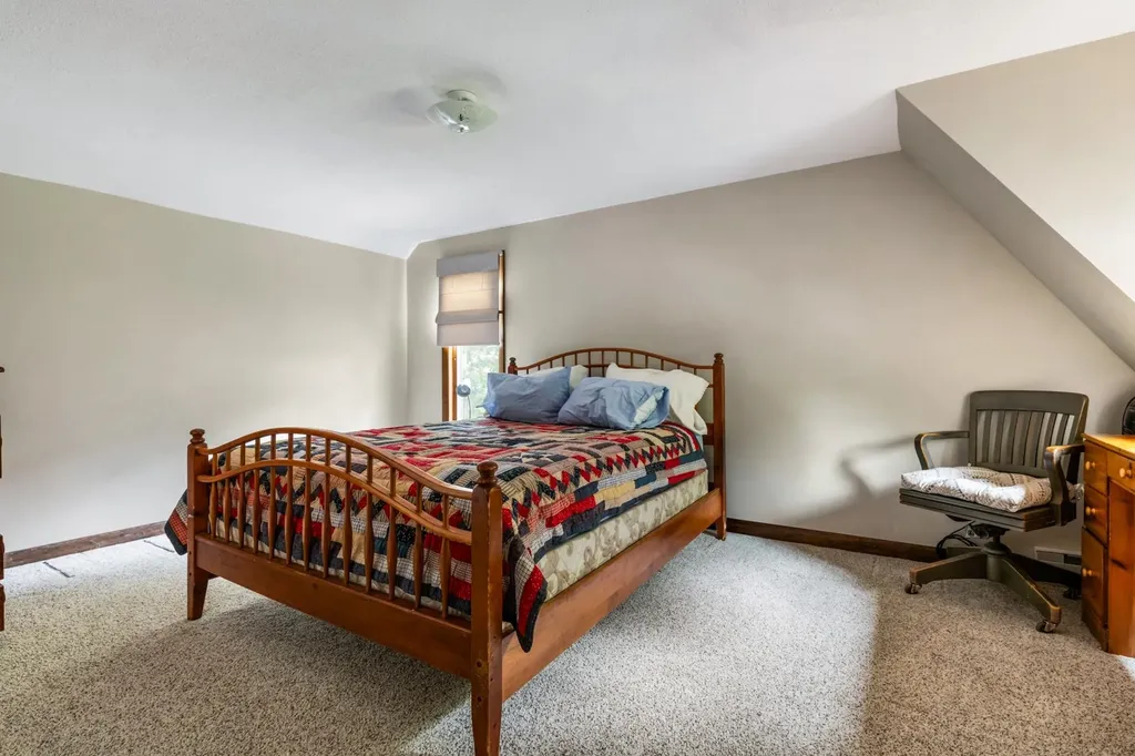 21 Pleasant Drive Grantham NH 03753