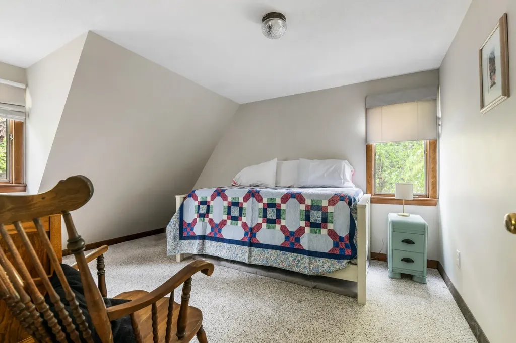 21 Pleasant Drive Grantham NH 03753