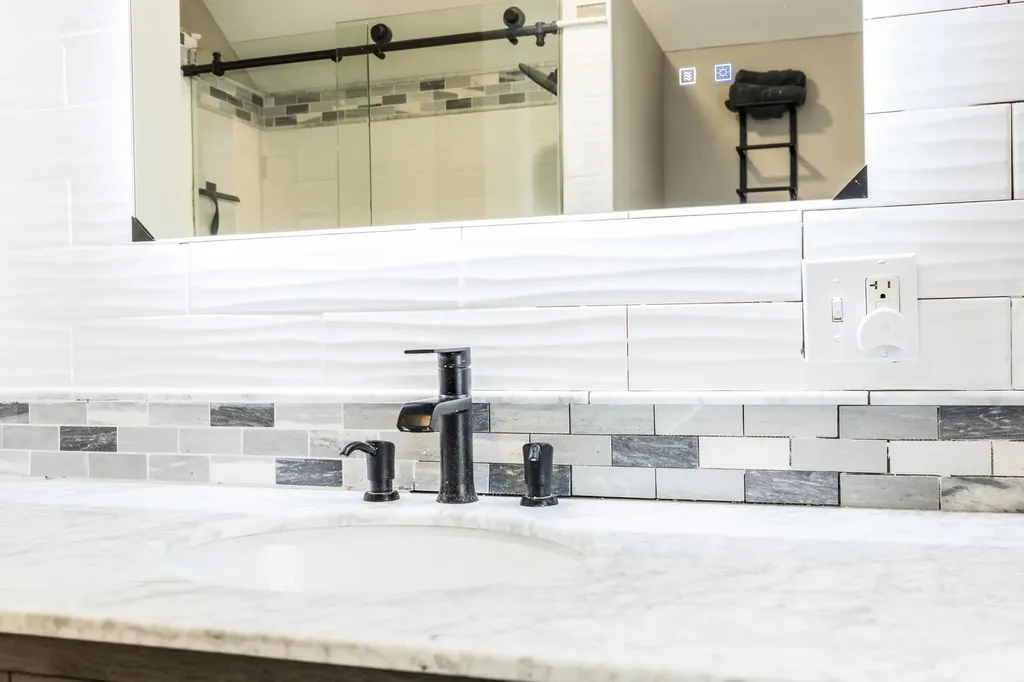 112 Cass Street Portsmouth NH 03801