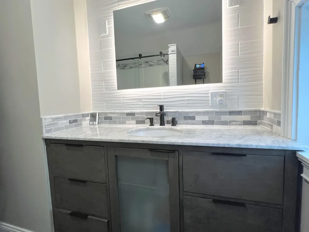 112 Cass Street Portsmouth NH 03801