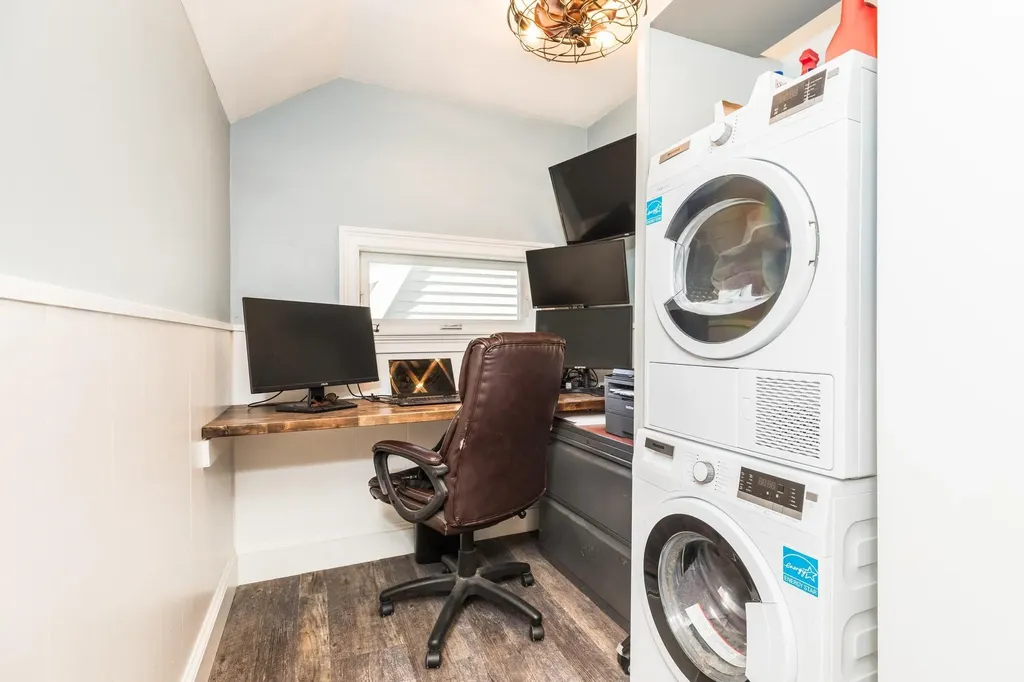 112 Cass Street Portsmouth NH 03801