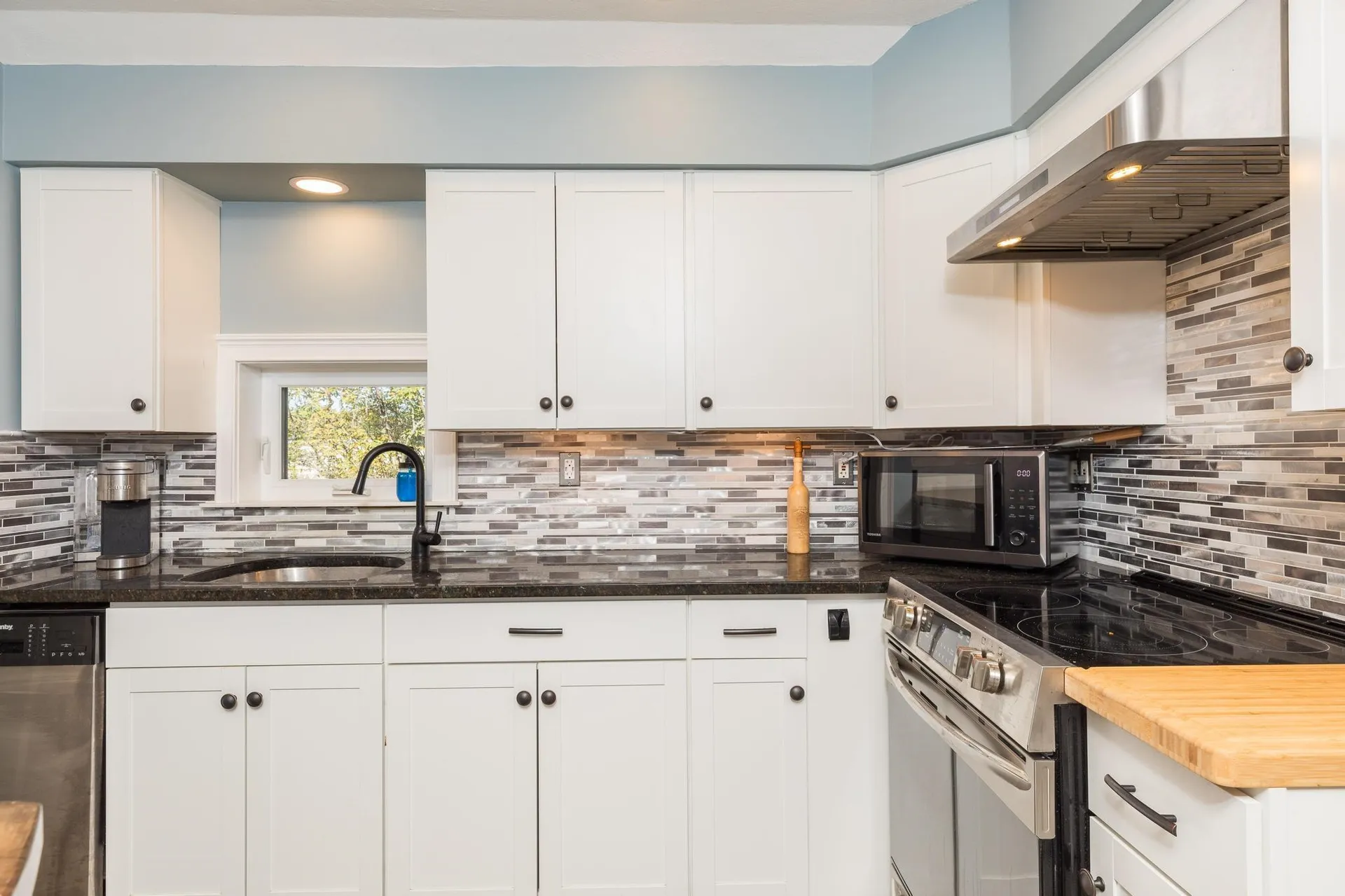 112 Cass Street Portsmouth NH 03801