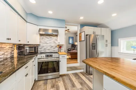 112 Cass Street Portsmouth NH 03801