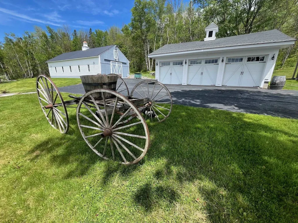 959 Presidential Highway Jefferson NH 03583