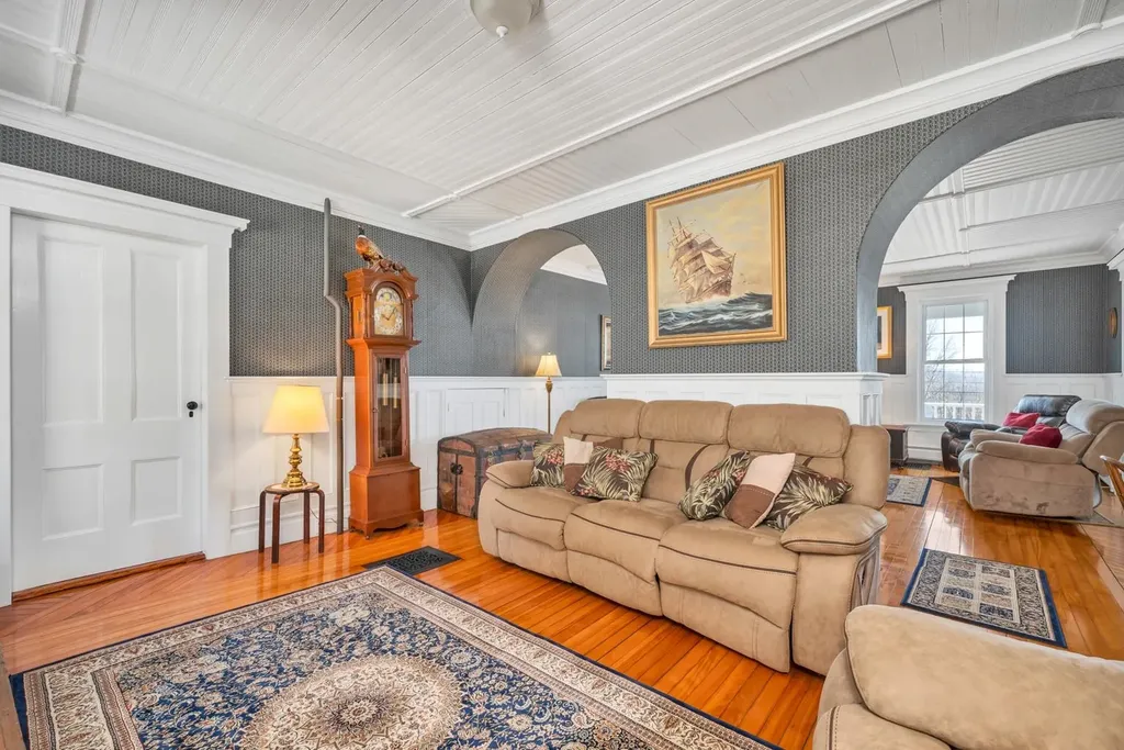 959 Presidential Highway Jefferson NH 03583