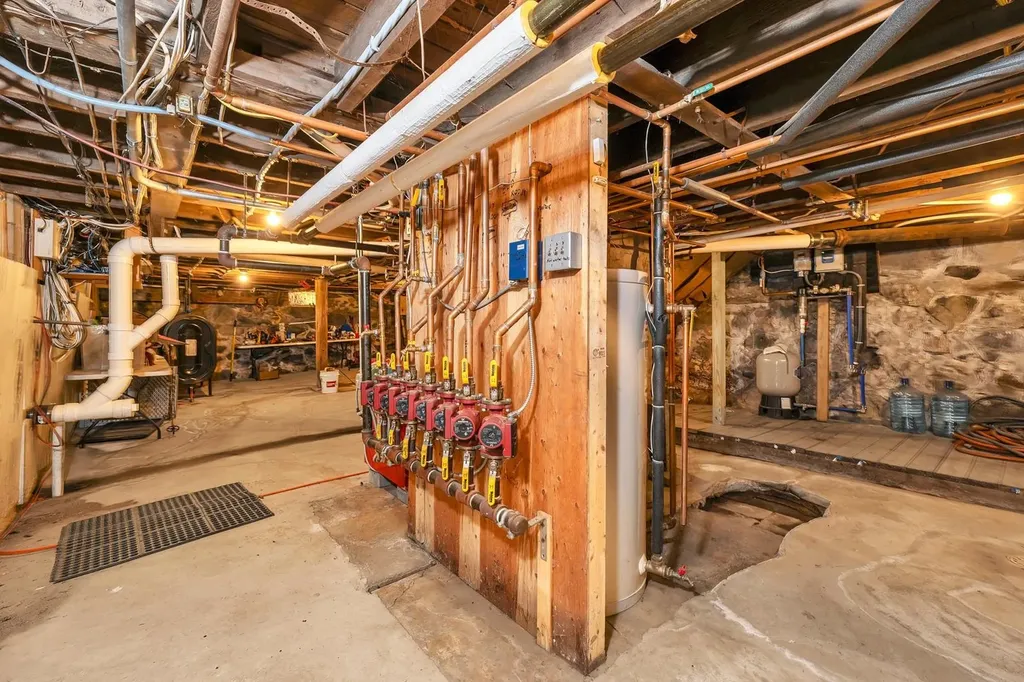 959 Presidential Highway Jefferson NH 03583