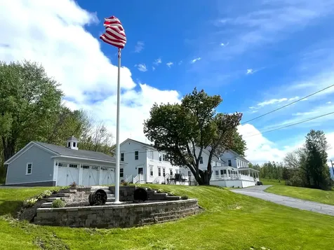 959 Presidential Highway Jefferson NH 03583