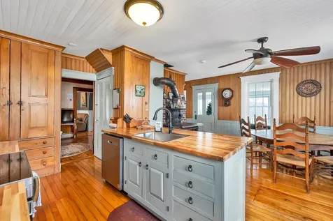 959 Presidential Highway Jefferson NH 03583