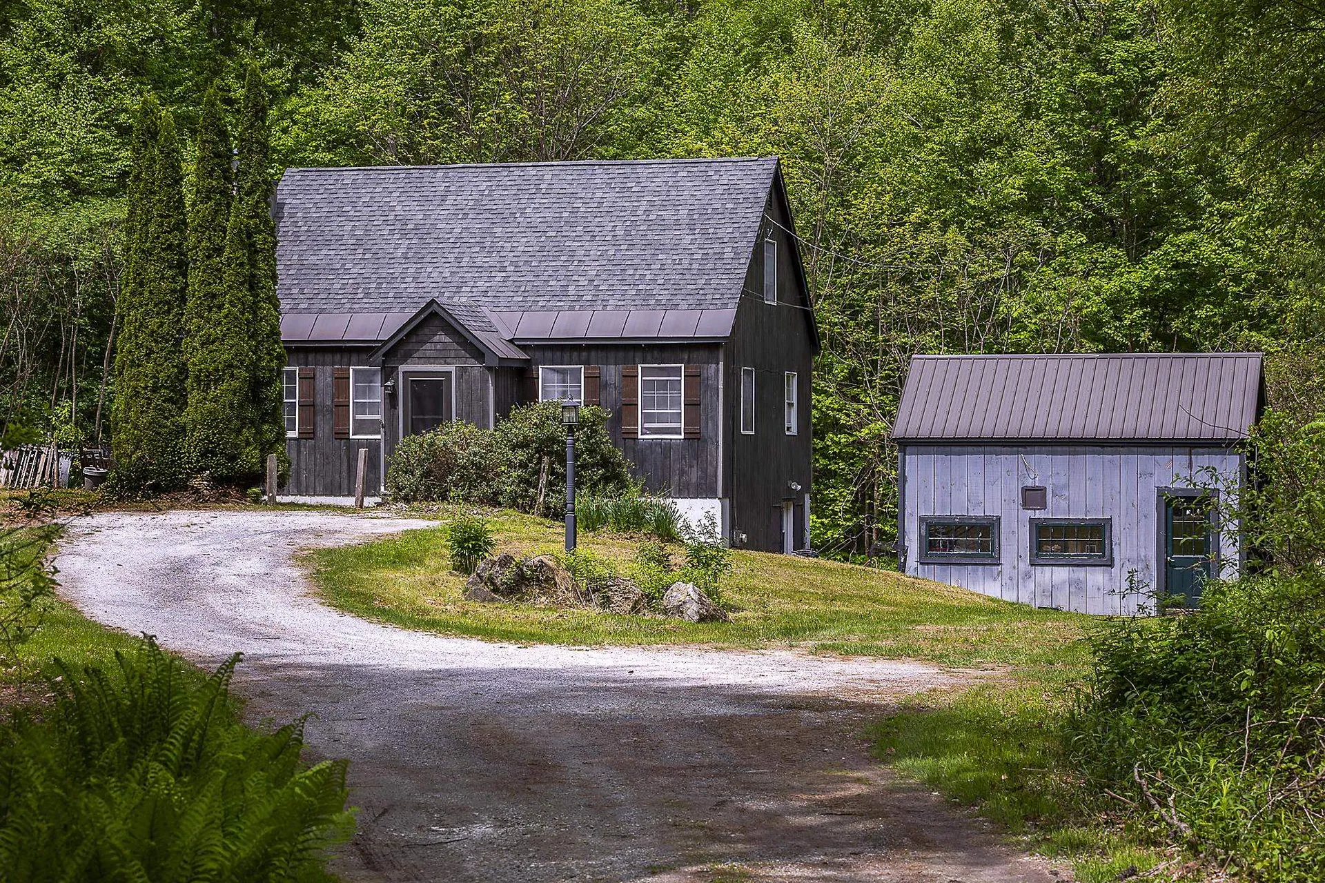 72 Mckee Road Sunderland VT 05250