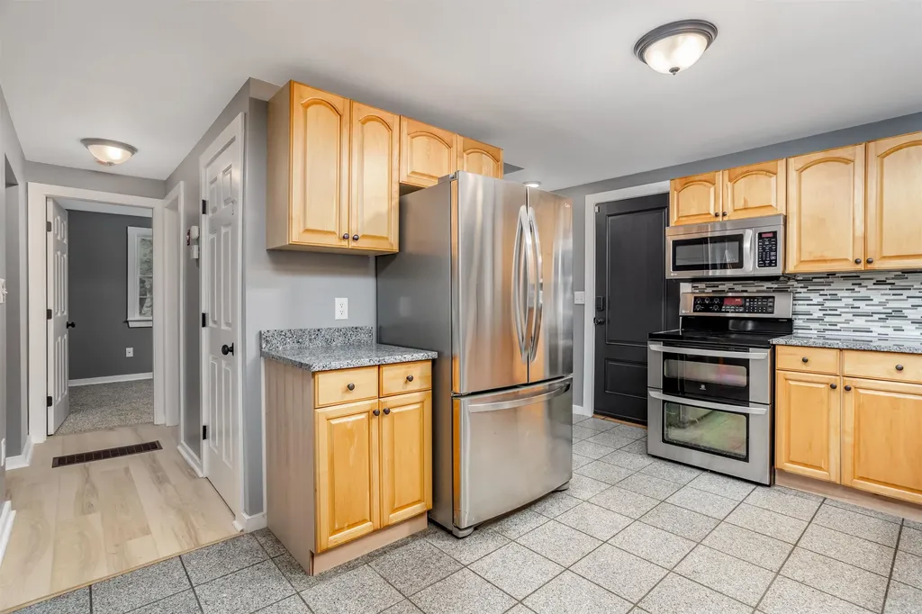 430 Sand Hill Road Peterborough NH 03458