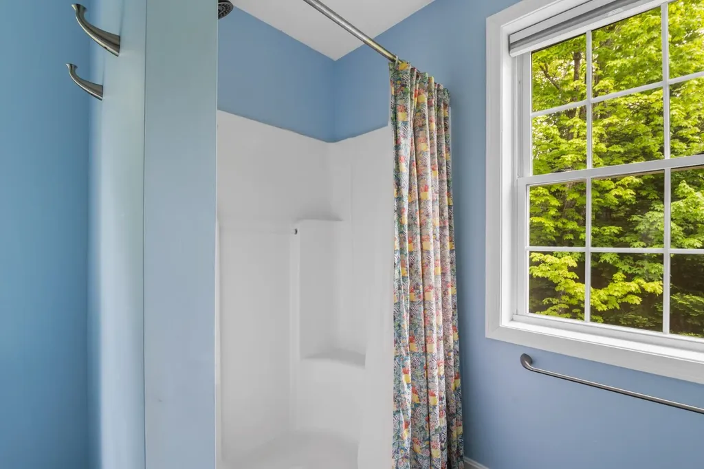 24 Wildwood Drive Grantham NH 03753