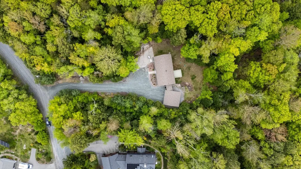 24 Wildwood Drive Grantham NH 03753