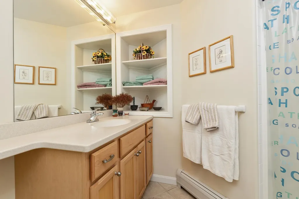 24 North Peak Village Newbury NH 03255