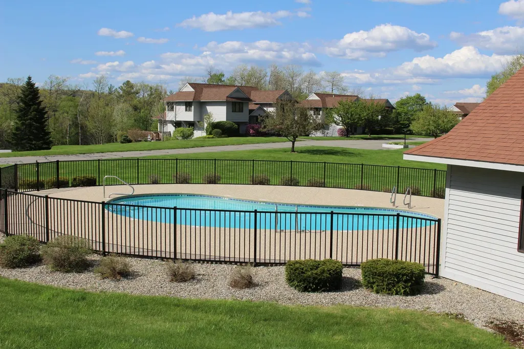 24 North Peak Village Newbury NH 03255