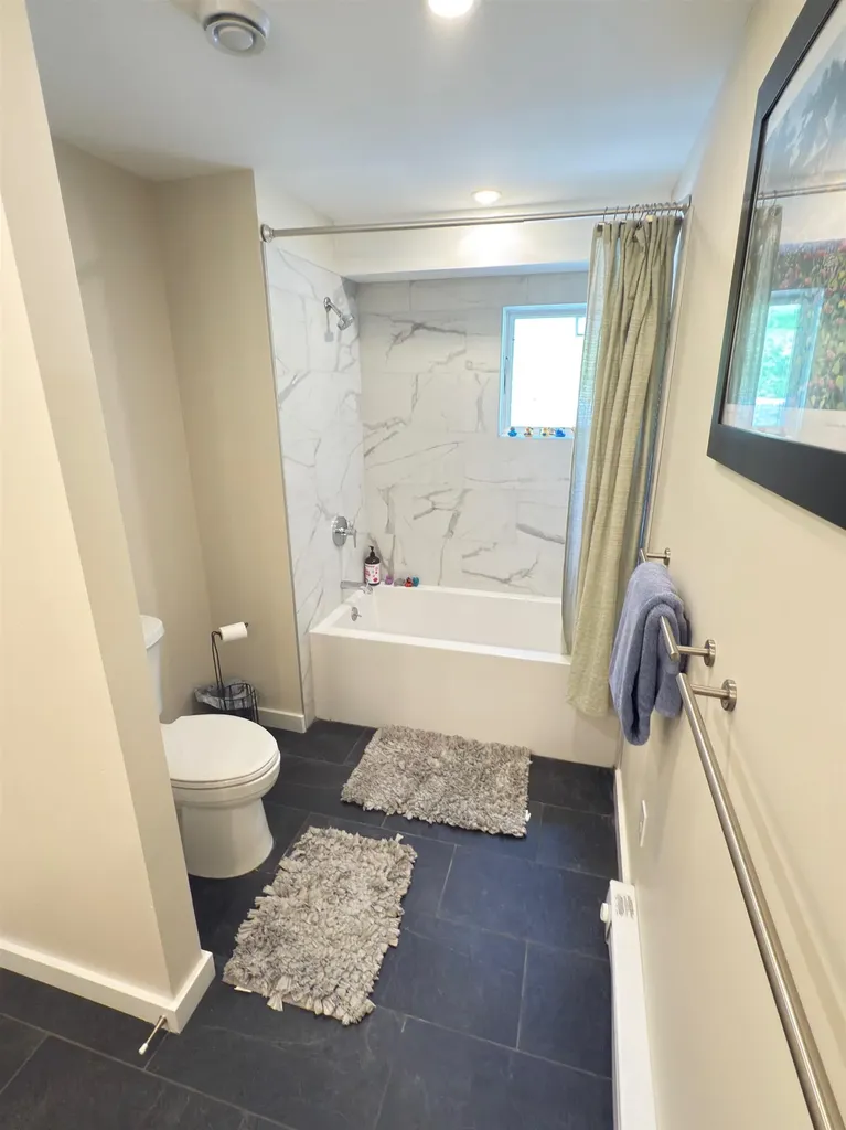 2366 Mountain Road Stowe VT 05672