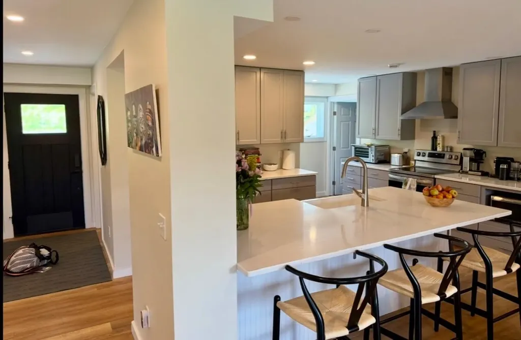 2366 Mountain Road Stowe VT 05672