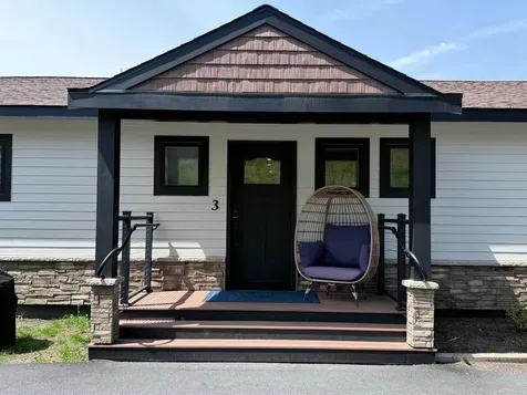 2366 Mountain Road Stowe VT 05672