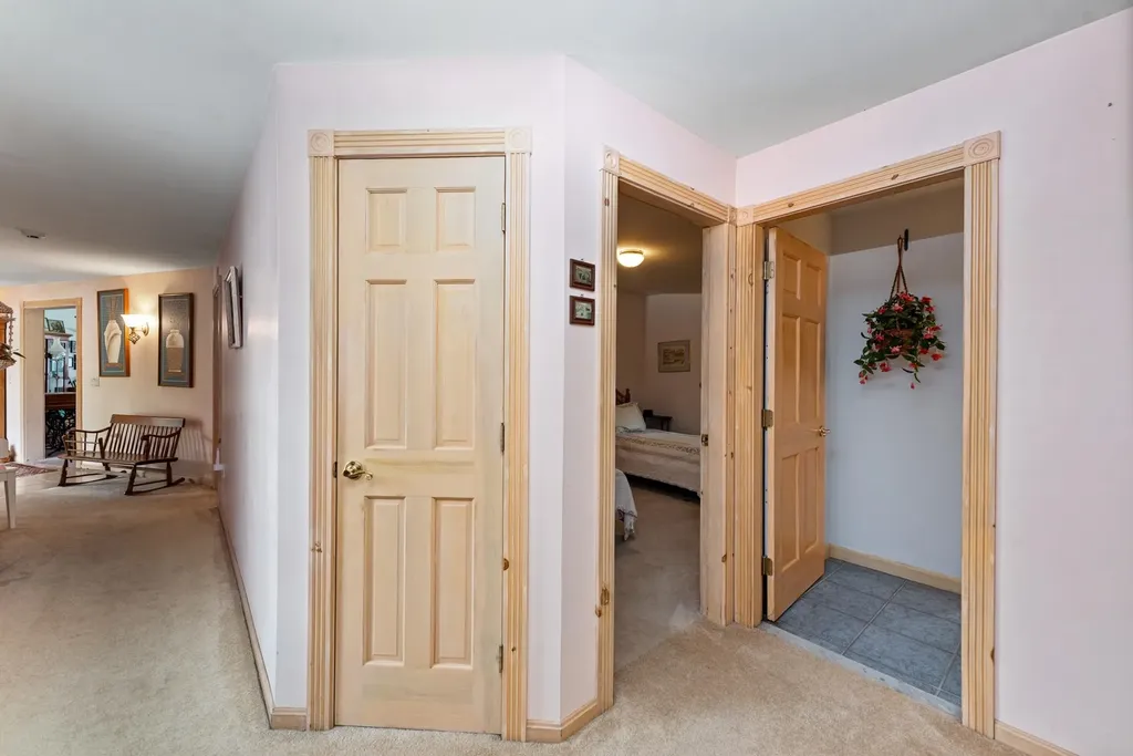 1 Mayhew Turnpike Bridgewater NH 03222