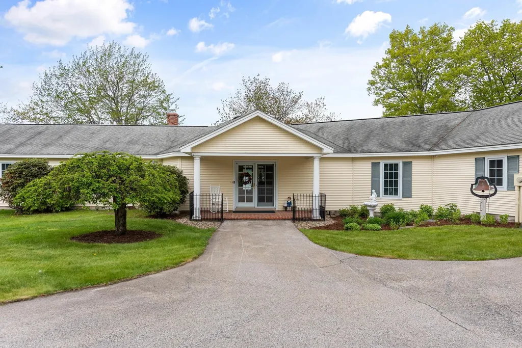 1 Mayhew Turnpike Bridgewater NH 03222