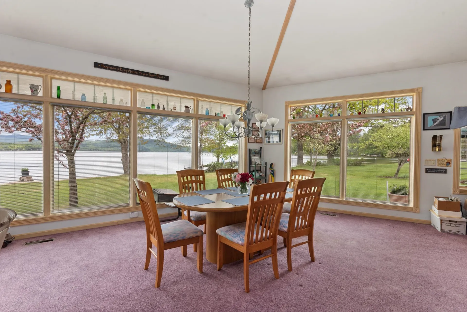 1 Mayhew Turnpike Bridgewater NH 03222