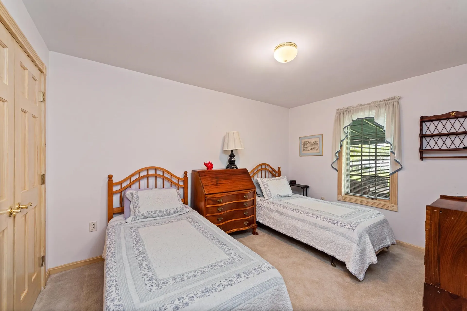 1 Mayhew Turnpike Bridgewater NH 03222