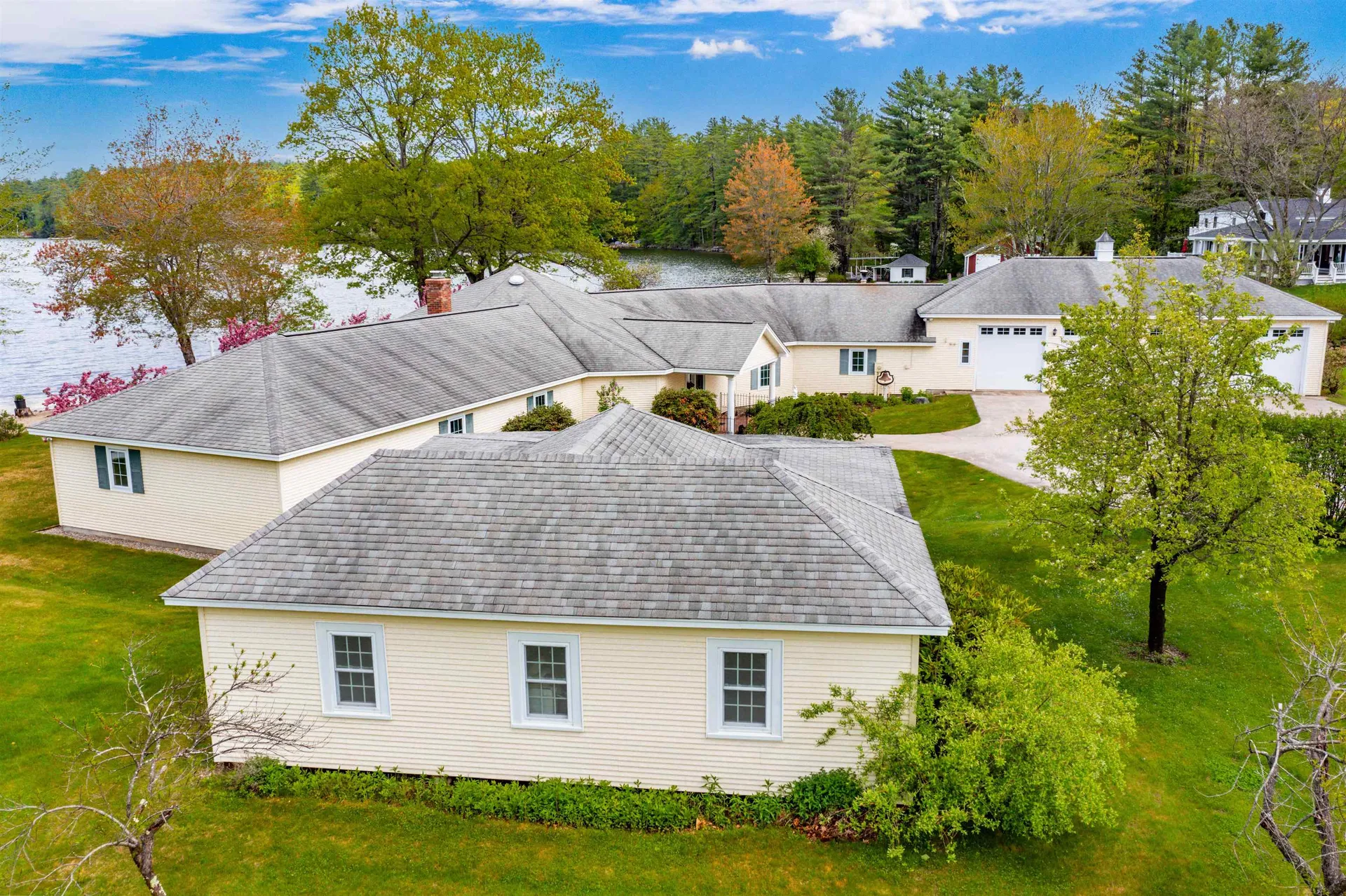 1 Mayhew Turnpike Bridgewater NH 03222