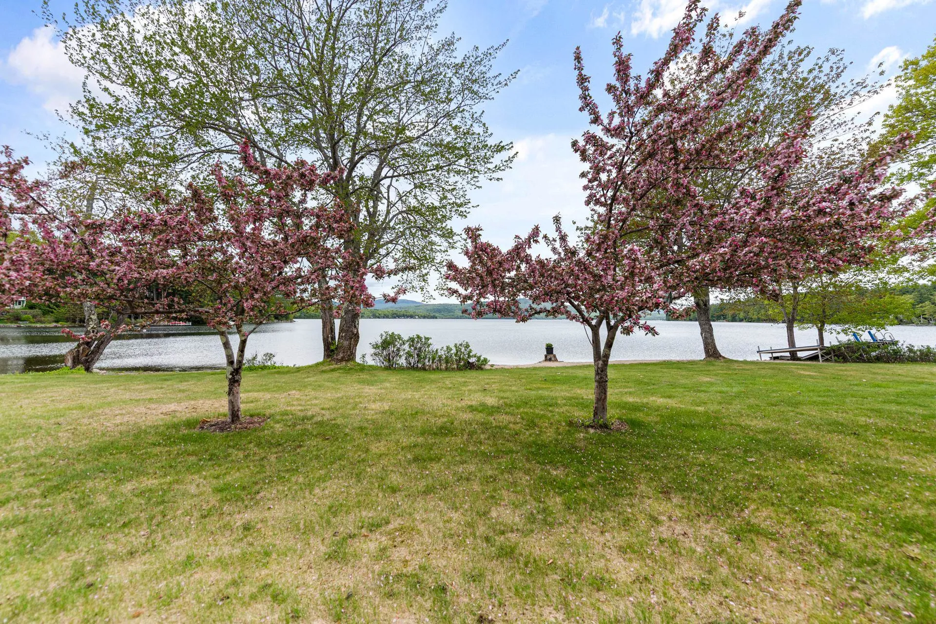 1 Mayhew Turnpike Bridgewater NH 03222