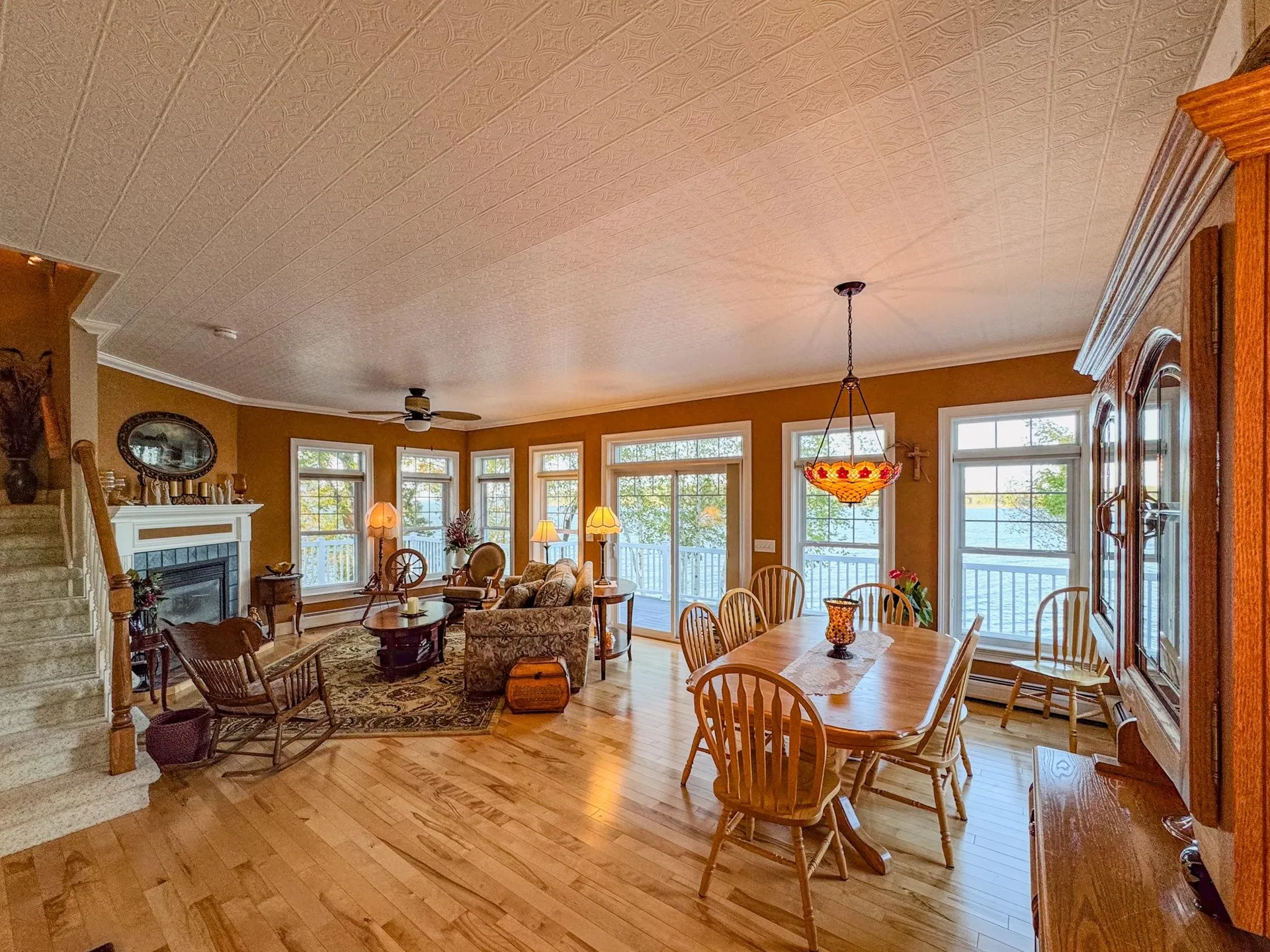 57 Farrants Point Newport City VT 05855