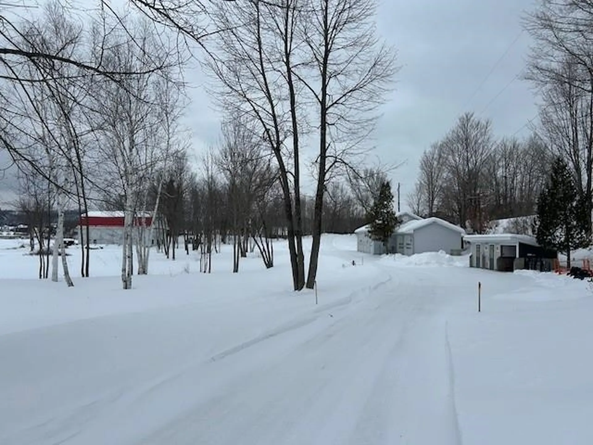 57 Farrants Point Newport City VT 05855